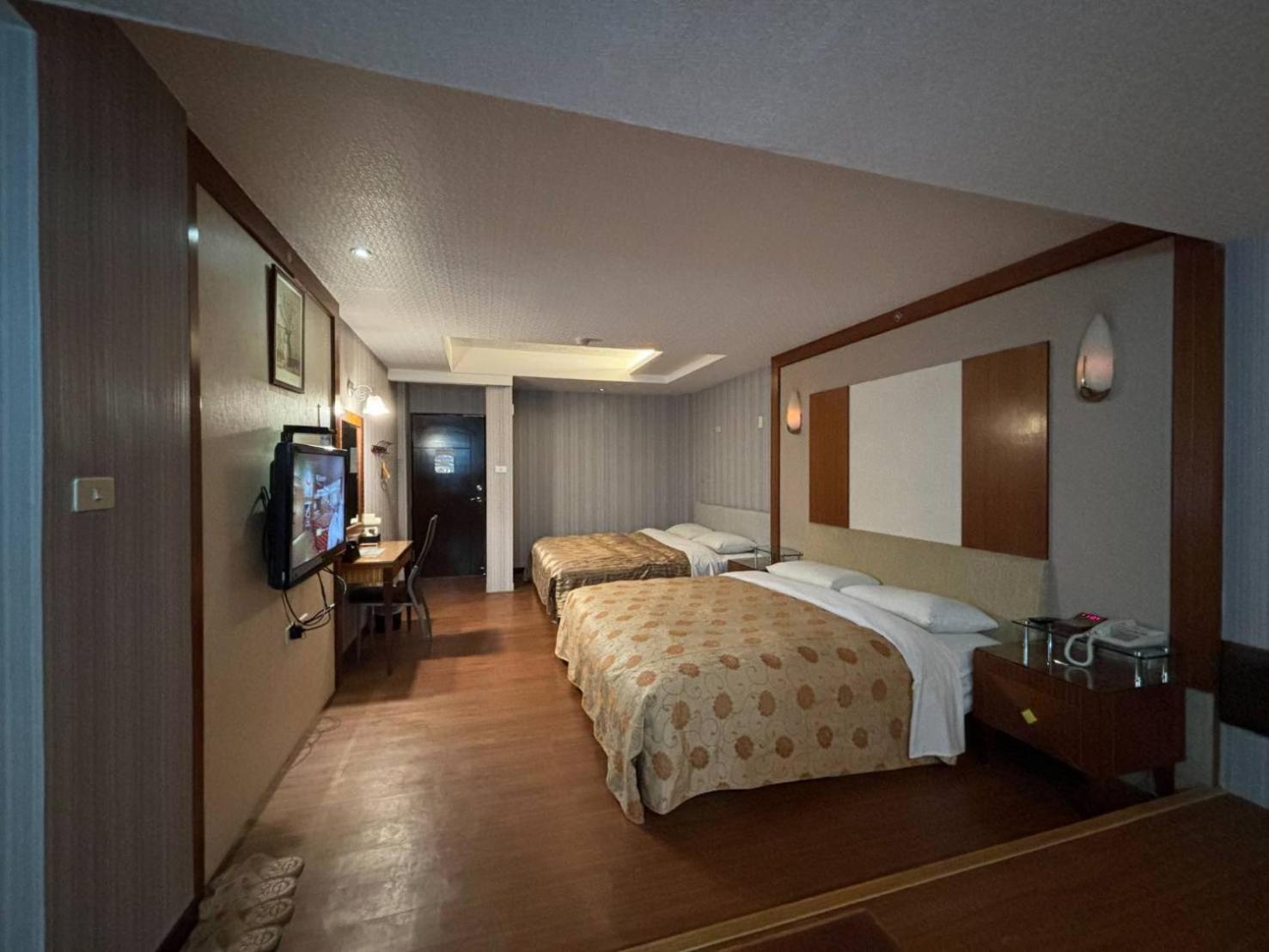 Hua Xiang Motel - Da Chang Kaohsiung Habitación foto